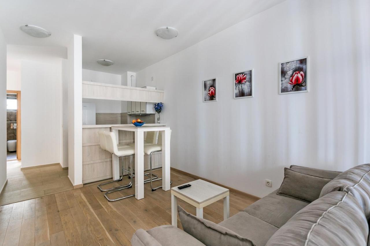 Apartments Beatrice Rafajlovići Kültér fotó